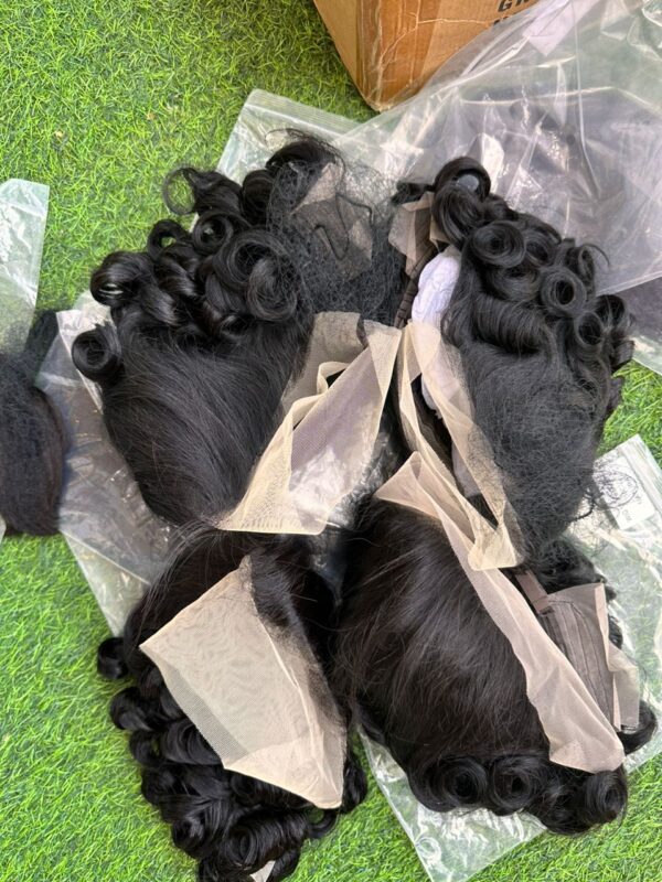 Bouncy Full Frontal Wig - Image 2