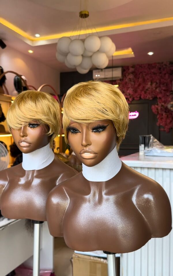 Wig Viola – Blonde Pixie Cut - Image 2