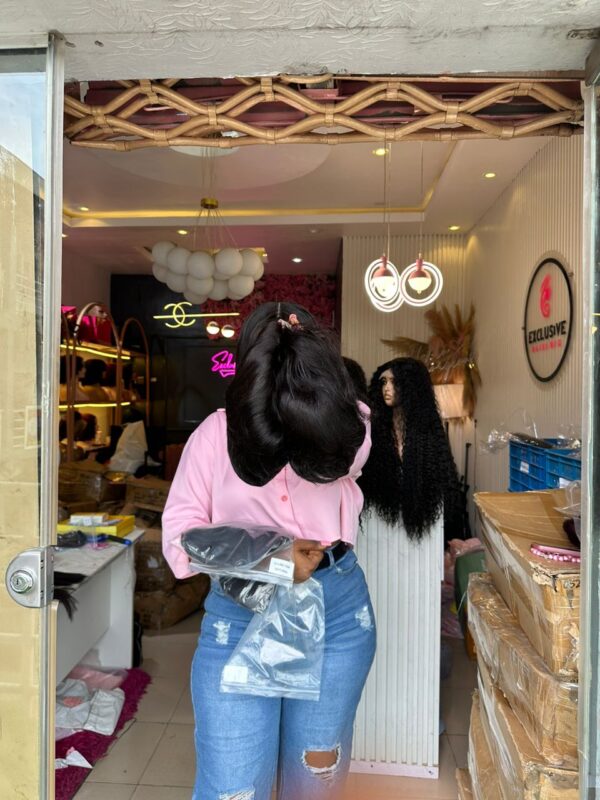 Tiwa Full Frontal Wig - Image 5