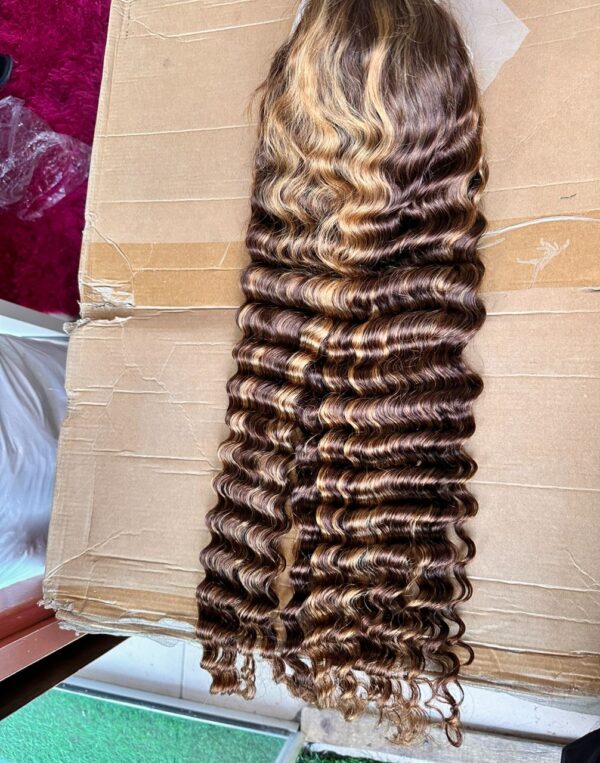 HIGHLIGHTED PRINCESS UNIT – FULL FRONTAL - Image 2